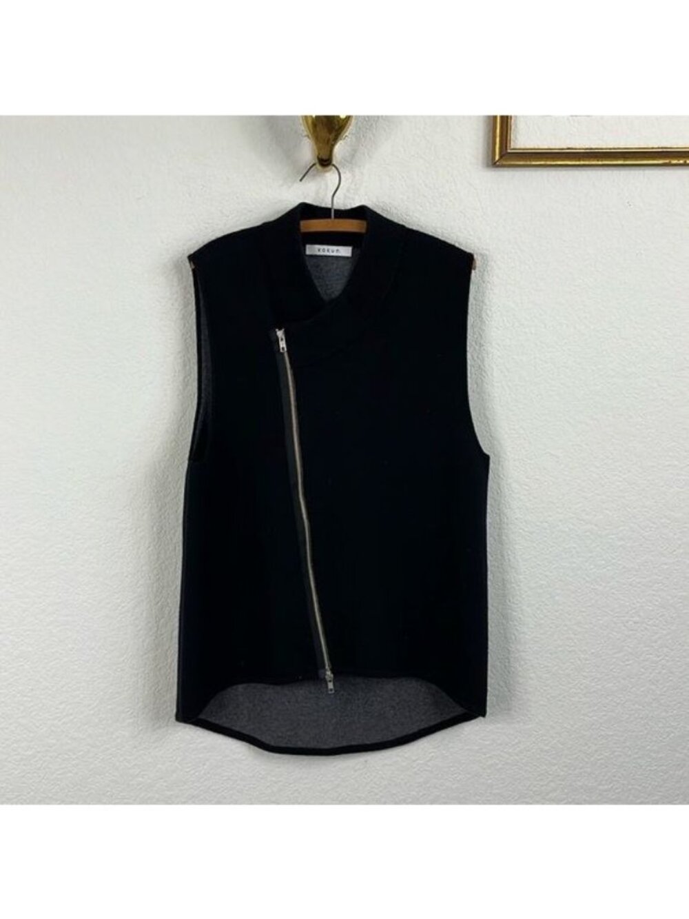 KOKUN Moto Cashmere Zip Vest Sweater